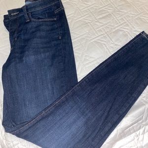 Universal thread denim